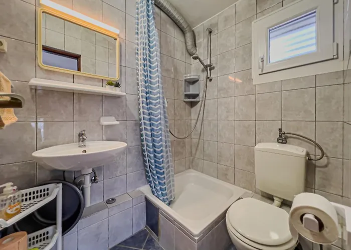 Santek 1 By Interhome *