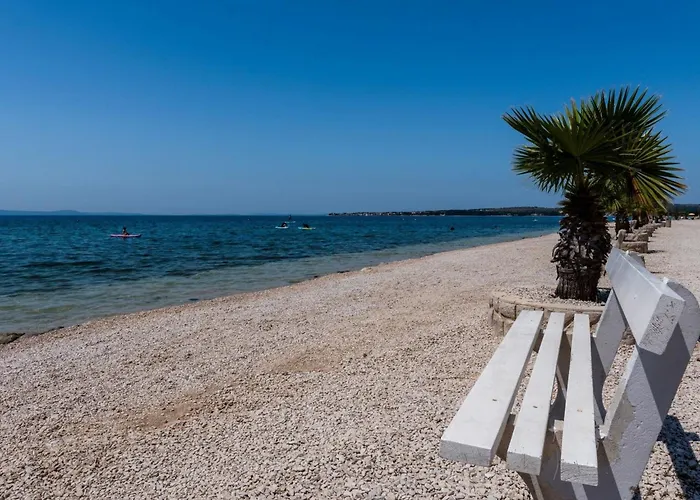 Santek 1 By Interhome Вир